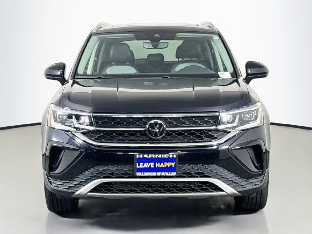Certified 2023 Volkswagen Taos SEL AWD/4WD image 2