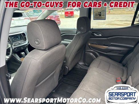 Used 2019 GMC Acadia SLE w/ LPO, Floor Liner Package AWD/4WD image 12