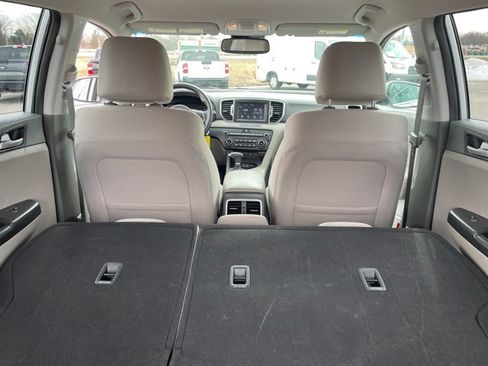 Used 2018 Kia Sportage LX w/ LX Popular Package image 61