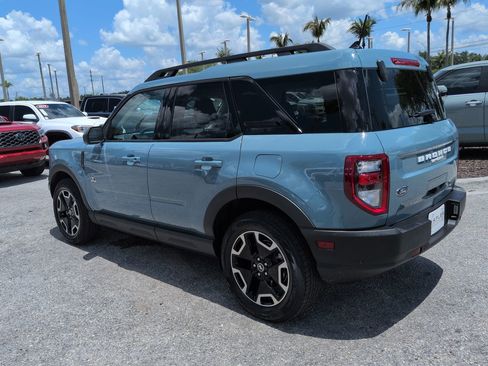 Used 2023 Ford Bronco Sport Outer Banks w/ Tech Package AWD/4WD image 7