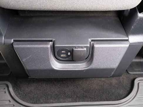 Used 2023 Ford F150 XLT AWD/4WD image 14