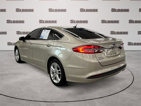 Used 2018 Ford Fusion S image 3