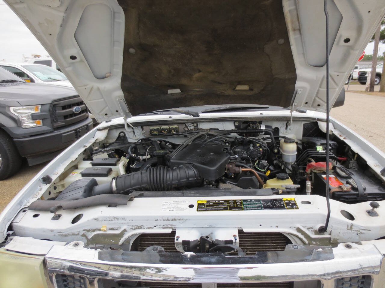 Used 2011 Ford Ranger XLT AWD/4WD image 4