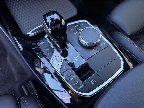 Certified 2023 BMW X4 xDrive30i w/ Convenience Package image 23
