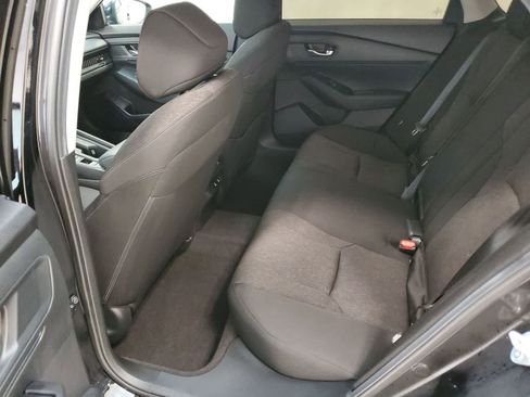 Certified 2025 Honda Accord SE image 20