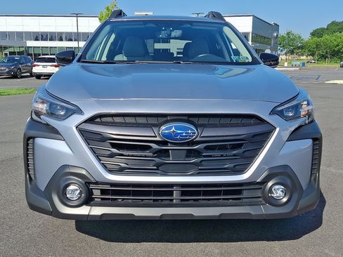 Certified 2024 Subaru Outback Premium AWD/4WD image 2