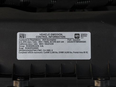 Used 2024 Chevrolet Express 3500 w/ Power Convenience Package image 31