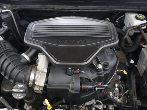 Used 2020 GMC Acadia Denali w/ Denali Ultimate Package image 30