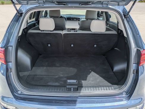 Used 2022 Kia Sportage LX FWD image 13