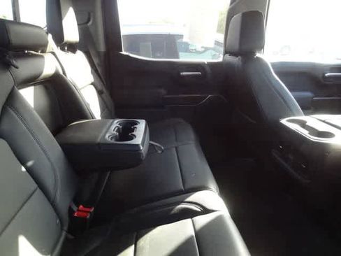 Used 2020 Chevrolet Silverado 1500 RST AWD/4WD image 11