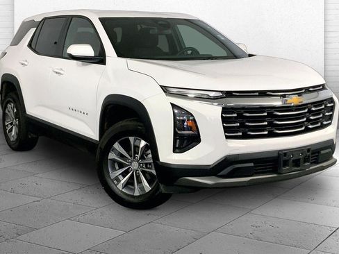 Used 2026 Chevrolet Equinox LT AWD/4WD image 1