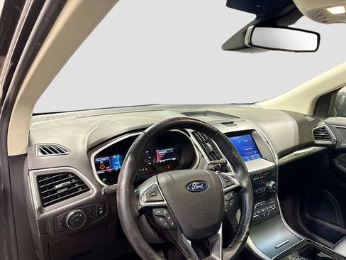 Used 2020 Ford Edge SEL w/ Convenience Package image 11