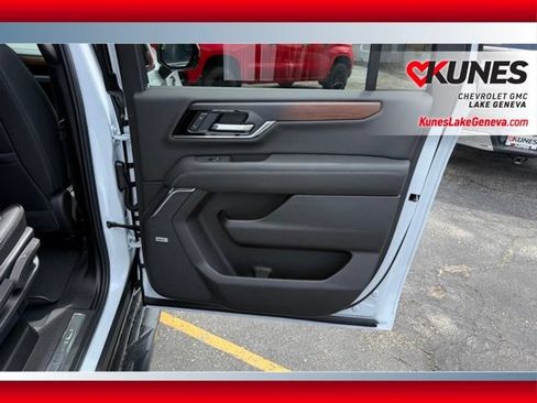 New 2026 GMC Yukon XL Denali AWD/4WD image 20