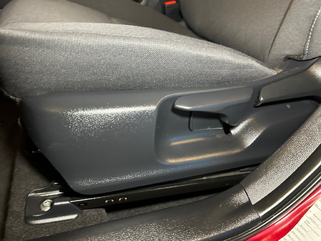 Used 2025 Toyota Corolla LE FWD image 22