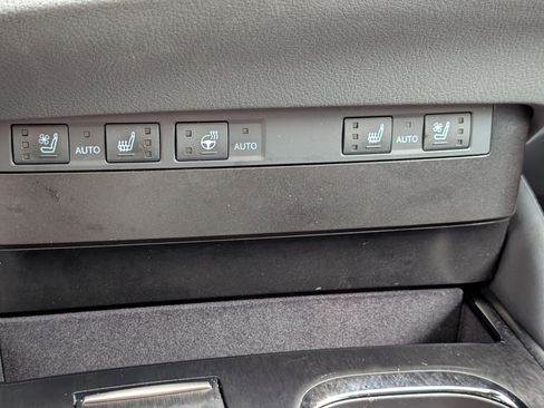 Certified 2025 Lexus ES 350 w/ Premium Package image 25