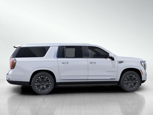 New 2026 GMC Yukon XL Elevation w/ Elevation Premium Package AWD/4WD image 6
