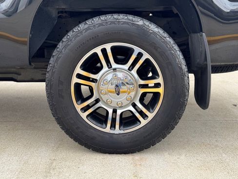 Used 2014 Ford F250 Platinum image 7