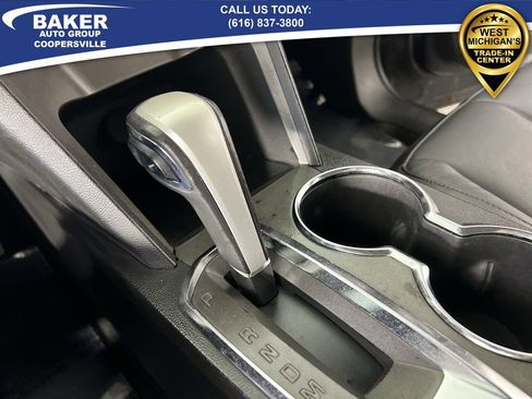 Used 2011 GMC Terrain SLT w/ Cargo Package image 15