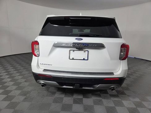Used 2022 Ford Explorer Limited w/ Equipment Group 301A image 6