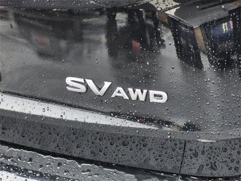 Certified 2024 Nissan Rogue SV image 8
