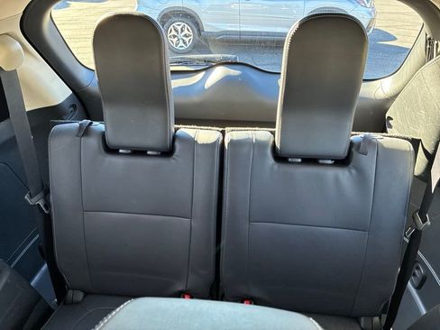 Used 2020 Mitsubishi Outlander SEL image 14