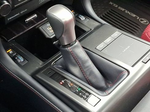 Used 2023 Lexus GX 460 Luxury w/ Sport Design Package AWD/4WD image 15