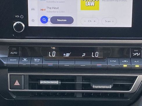 Certified 2025 Toyota Camry LE image 29