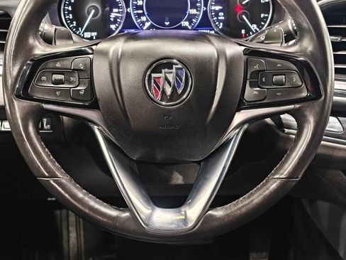 Used 2024 Buick Enclave Premium AWD/4WD image 5