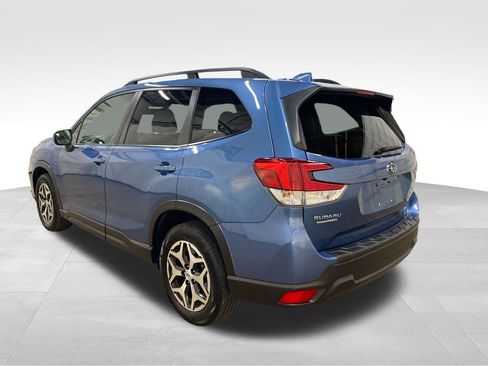 Used 2021 Subaru Forester Premium w/ Popular Package #1 AWD/4WD image 2