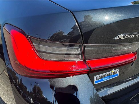 Used 2026 BMW 330i xDrive Sedan AWD/4WD image 32