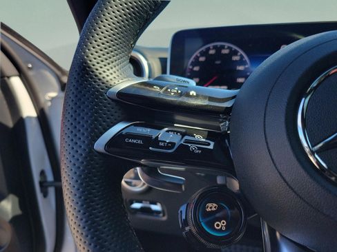 Used 2023 Mercedes-Benz C 43 AMG 4MATIC Sedan image 30