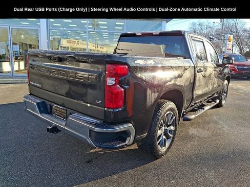 Used 2022 Chevrolet Silverado 1500 LT image 10