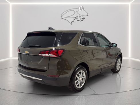 Used 2024 Chevrolet Equinox LT FWD image 5
