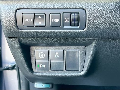 Used 2022 Honda Accord Touring image 10
