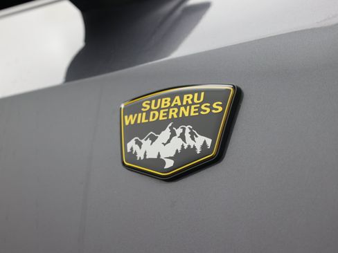Used 2025 Subaru Outback Wilderness AWD/4WD image 40
