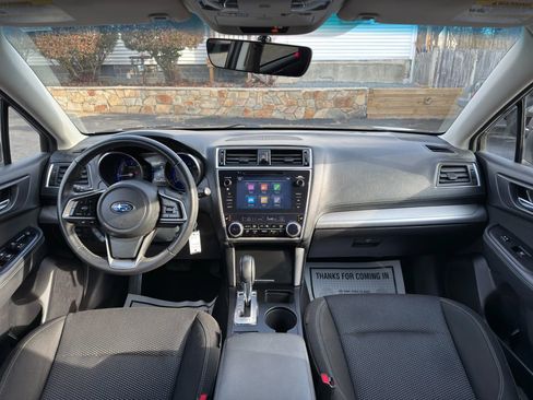 Used 2018 Subaru Outback 2.5i Premium image 29