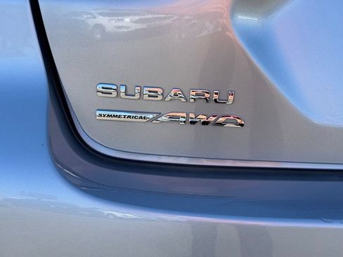 Used 2024 Subaru Crosstrek 2.5i Limited w/ Crosstrek Mirror Package AWD/4WD image 8