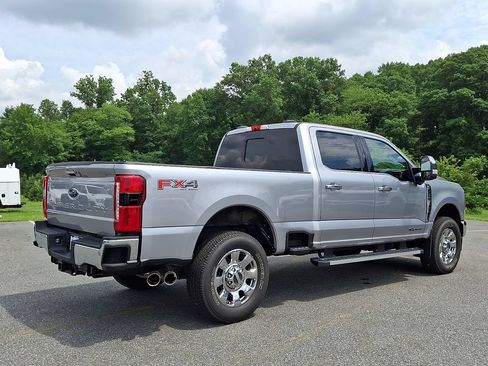 Certified 2024 Ford F250 Lariat w/ Chrome Package AWD/4WD image 6