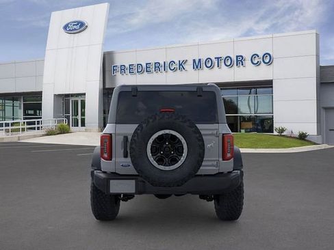 New 2026 Ford Bronco Outer Banks w/ Sasquatch Package AWD/4WD image 5