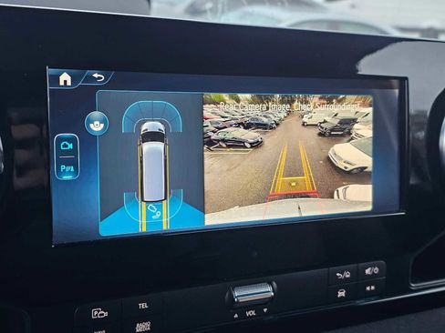 Used 2025 Mercedes-Benz Sprinter 3500 image 25