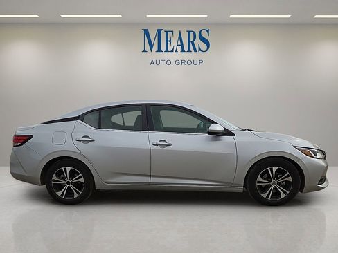 Used 2023 Nissan Sentra SV image 6