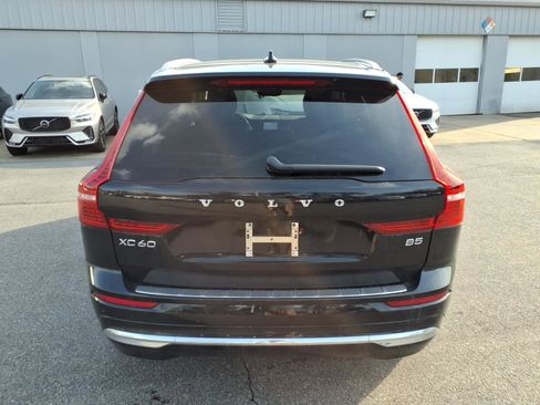 Used 2022 Volvo XC60 B5 Inscription w/ Protection Package Premier FWD image 4