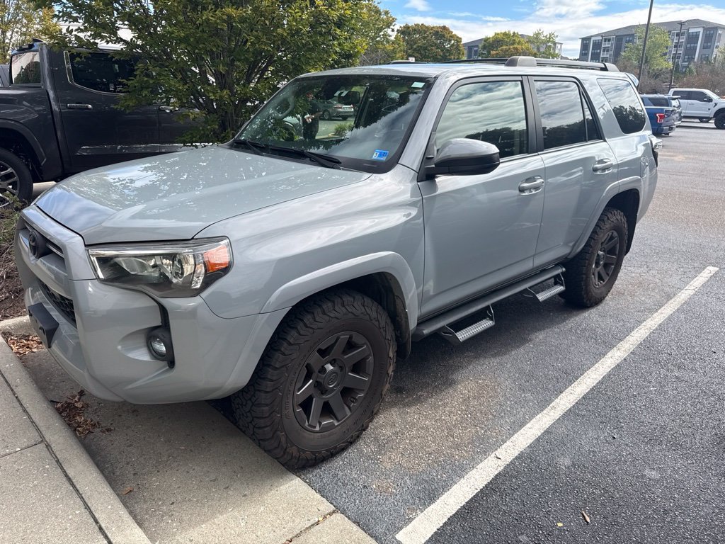 Used 2021 Toyota 4Runner Trail Special Edition AWD/4WD image 5