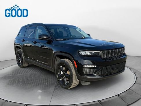 Used 2023 Jeep Grand Cherokee Limited w/ Luxury Tech Group II image 7