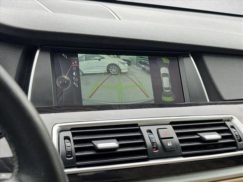 Used 2013 BMW 535i Gran Turismo xDrive image 13