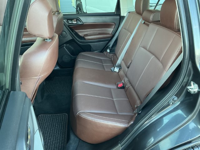 Used 2018 Subaru Forester 2.5i Touring w/ Popular Package #2 AWD/4WD image 22