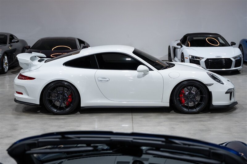 Used 2014 Porsche 911 GT3 RWD image 7