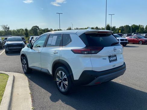 Used 2023 Nissan Rogue SV AWD/4WD image 5