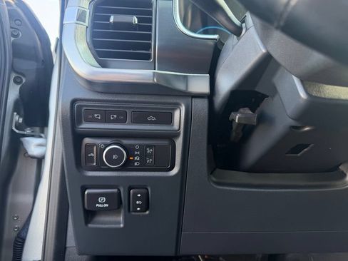 Used 2022 Ford F150 Lariat AWD/4WD image 33