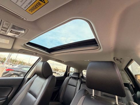 Used 2011 MAZDA CX-9 Grand Touring w/ Moonroof & Bose Audio Pkg image 23